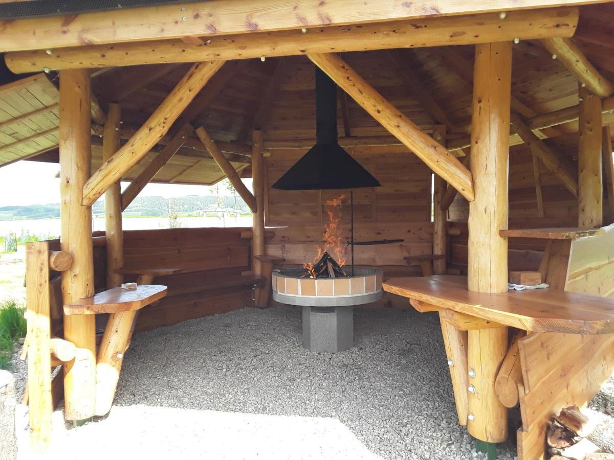 ホテル Treehous Sneznik S Wellness Dolní Morava エクステリア 写真