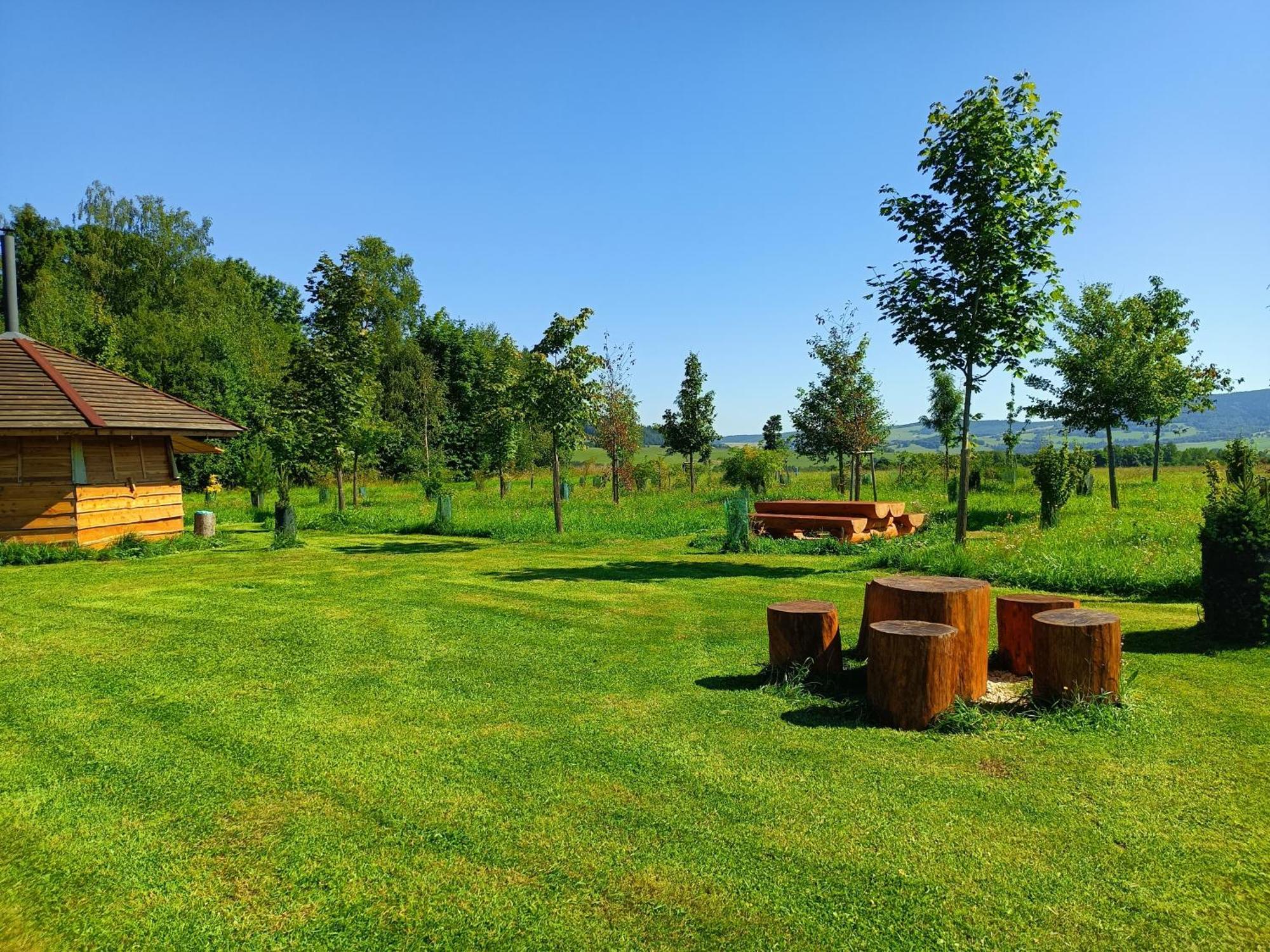 ホテル Treehous Sneznik S Wellness Dolní Morava エクステリア 写真